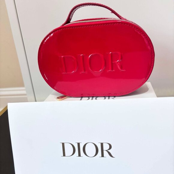 Red Patented Leather Dior Cosmetic Case - WITH BOX - EVELOPED - Picture 1 of 4